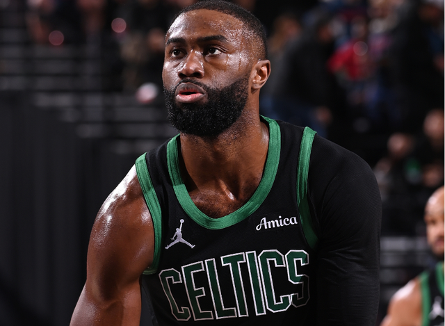 kaiyun.com-雄鹿vs凯尔特人前瞻：两队均背靠背作战，布朗带队力争三连胜