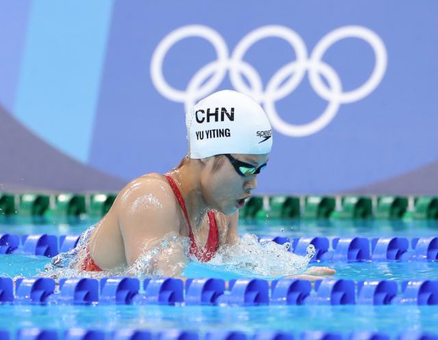 开云APP-余依婷200混自评游出99分水准 希望向叶诗文看齐